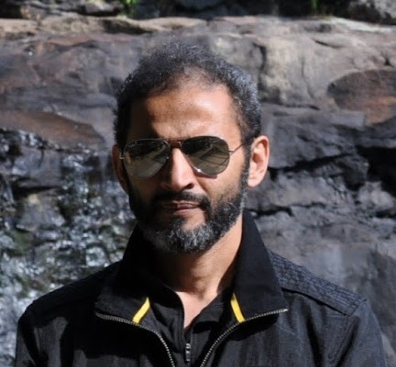 Dr. Tahir Ismail